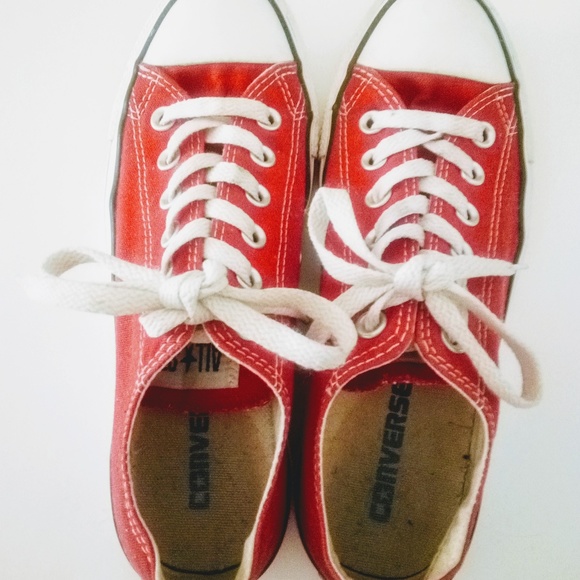 Converse Shoes - Red Converse All-Star Chuck Taylor Shoes Size 5/7